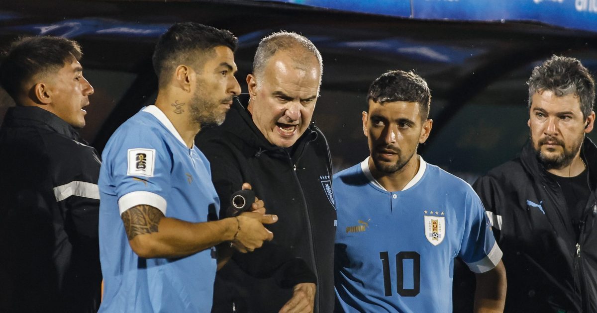 Luis Suarez e Marcelo Bielsa